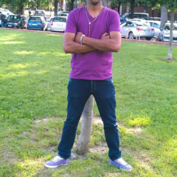 Accompagnatore gigolo Alebello