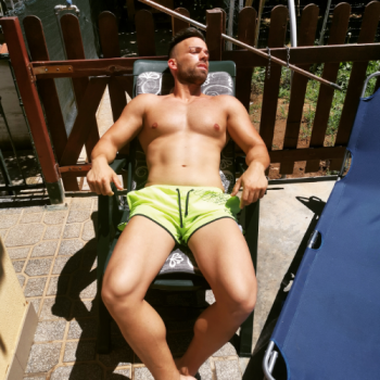 Accompagnatore gigolo Chr