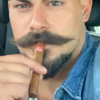 Accompagnatore gigolo Danny