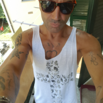 Accompagnatore gigolo Giagia