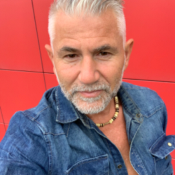 Accompagnatore gigolo Leonardi