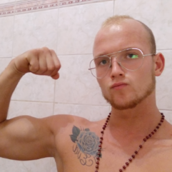 Accompagnatore gigolo Alessandro