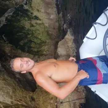 Accompagnatore gigolo Comandanterafael