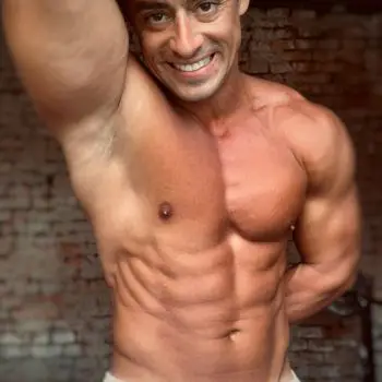 Accompagnatore gigolo Tony