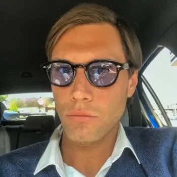 Accompagnatore gigolo Leroi