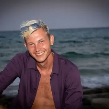 Accompagnatore gigolo Alessandro121297