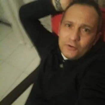 Accompagnatore gigolo Massimiliano