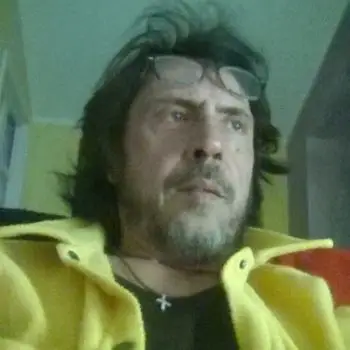 Accompagnatore gigolo Ispanico