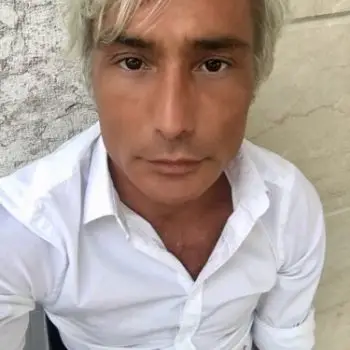 Accompagnatore gigolo Luckyno