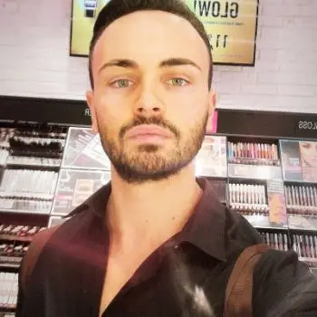 Accompagnatore gigolo Evans