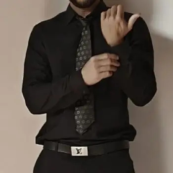 Accompagnatore gigolo Loryn