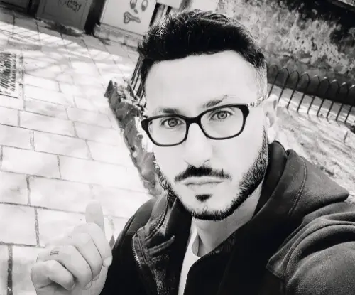 Accompagnatore gigolo Peter