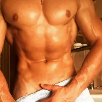 Accompagnatore gigolo HUGOLUX