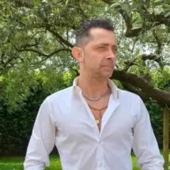 Accompagnatore gigolo GRA