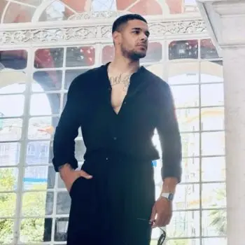 Accompagnatore gigolo Christian X