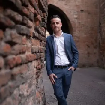 Accompagnatore gigolo Davide38