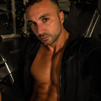 Accompagnatore gigolo Alessandro