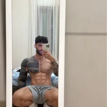 Accompagnatore gigolo Ryan Bale