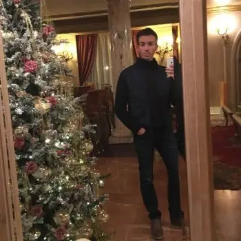 Accompagnatore gigolo Justin J