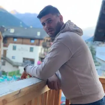 Accompagnatore gigolo Marco