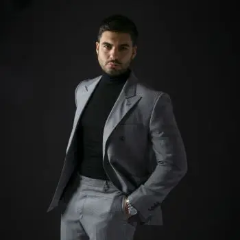 Accompagnatore gigolo Igor Gigol&ograve; 