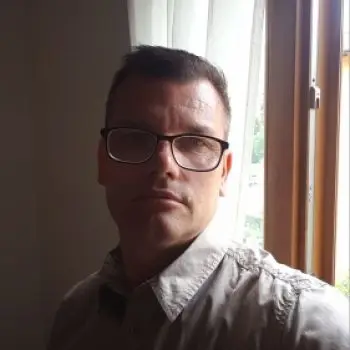 Accompagnatore gigolo Mario