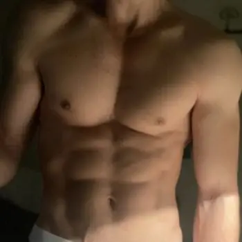 Accompagnatore gigolo Ryan