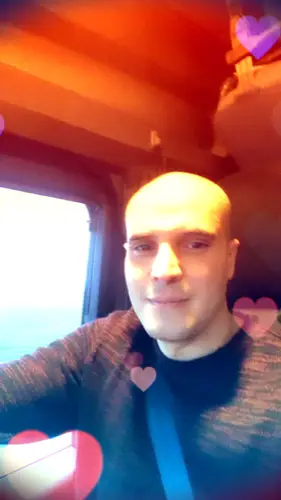 Accompagnatore gigolo Rachid