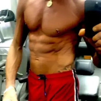 Accompagnatore gigolo Wallace 