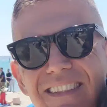 Accompagnatore gigolo Maurizio