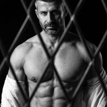 Accompagnatore gigolo Roy