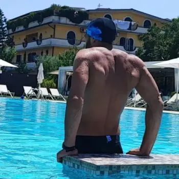 Accompagnatore gigolo Marcoperte