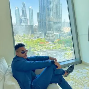 Accompagnatore gigolo Brayant