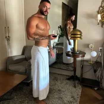 Accompagnatore gigolo Lorenzo