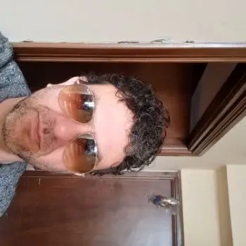 Accompagnatore gigolo Nilo
