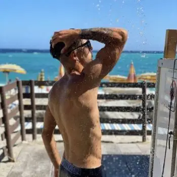 Accompagnatore gigolo Jesonduro