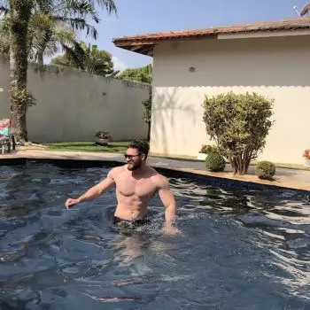 Accompagnatore gigolo Gustavomaiseen