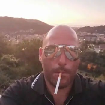 Accompagnatore gigolo Mirco1984