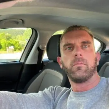 Accompagnatore gigolo Cris