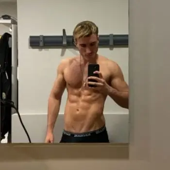 Accompagnatore gigolo Stefano