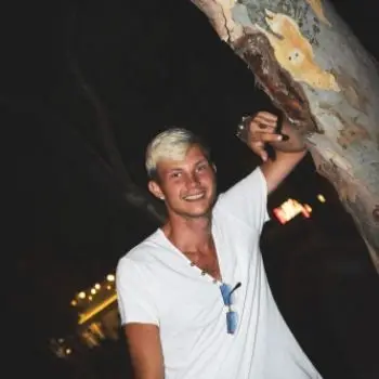 Accompagnatore gigolo Alessandro121297