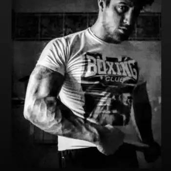 Accompagnatore gigolo Saxymike