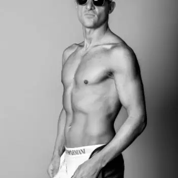 Accompagnatore gigolo Luca.