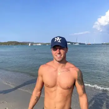 Accompagnatore gigolo Brad