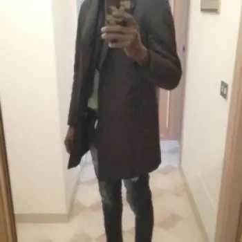 Accompagnatore gigolo Prins