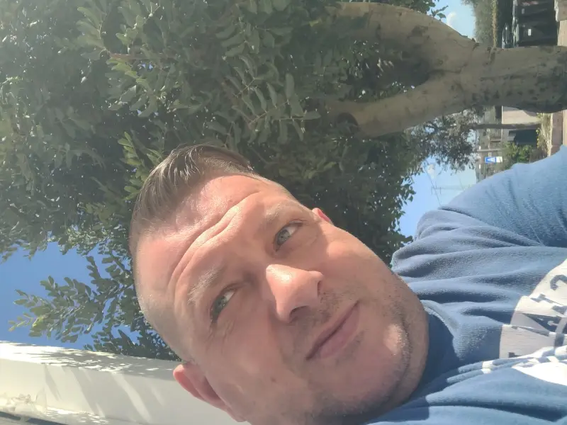 Gigolo per donne a Taranto