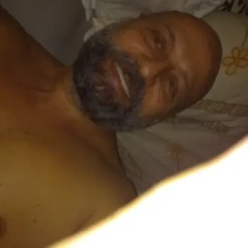 Accompagnatore gigolo Roberto