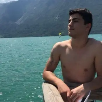 Accompagnatore gigolo Giose