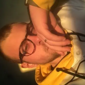 Accompagnatore gigolo Little.Daddy