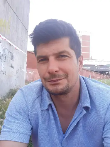 Accompagnatore gigolo Andrei